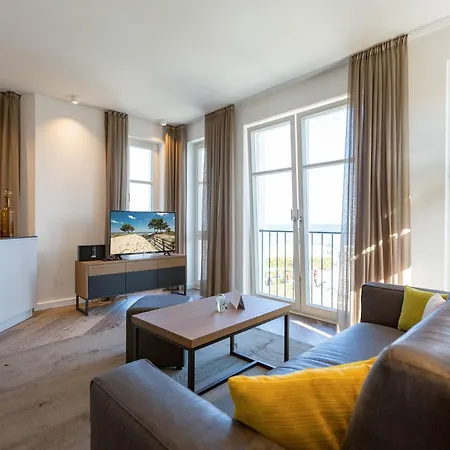 Beachhouse Bansin App 02 *